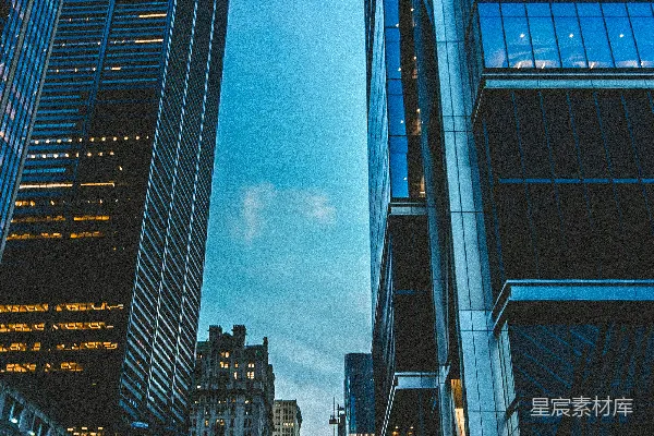 高清摄影 城市夜景：高楼大厦中的宁静黄昏