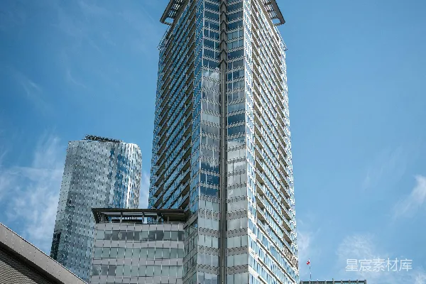 高清摄影 现代城市的玻璃幕墙高楼