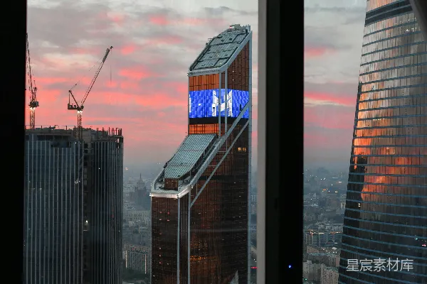 高清摄影 夕阳下的城市天际线