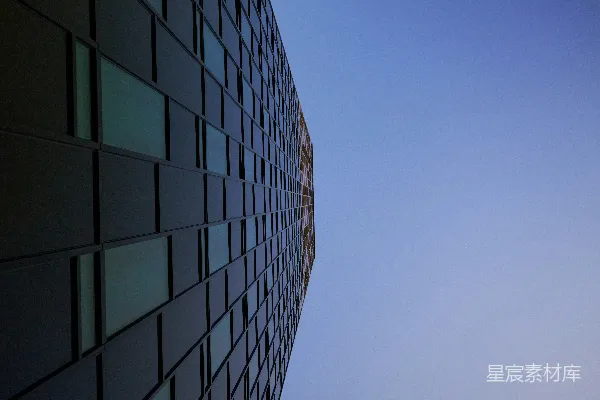 高清摄影 现代建筑与天空的对峙