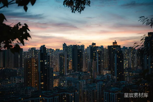 高清摄影 暮色中的城市剪影