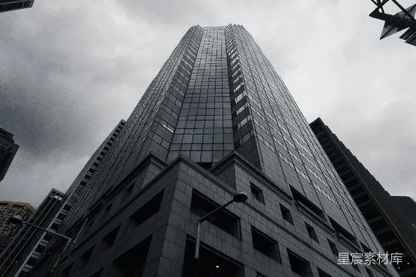 高清摄影 摩天大楼下的城市角落