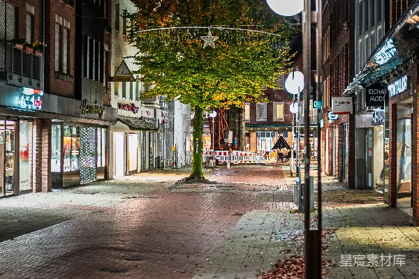 高清摄影 夜色中的宁静街道