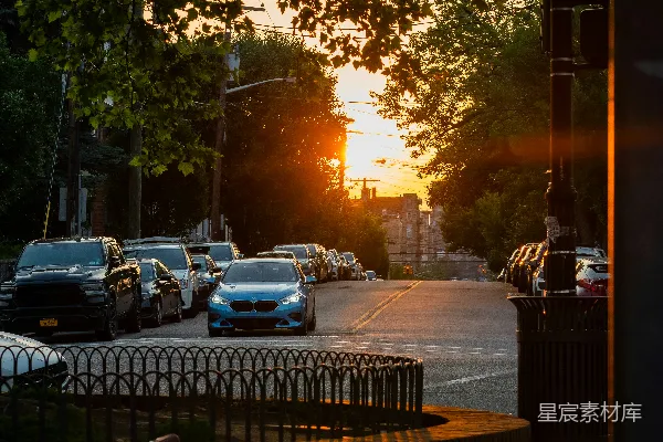 高清摄影 夕阳下的宁静街道