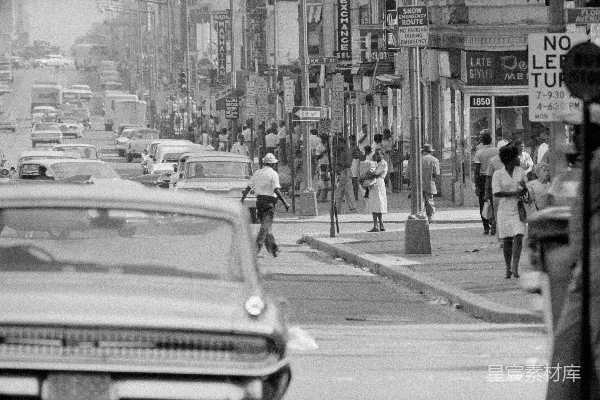 高清摄影 1960年代华盛顿特区的繁忙街道