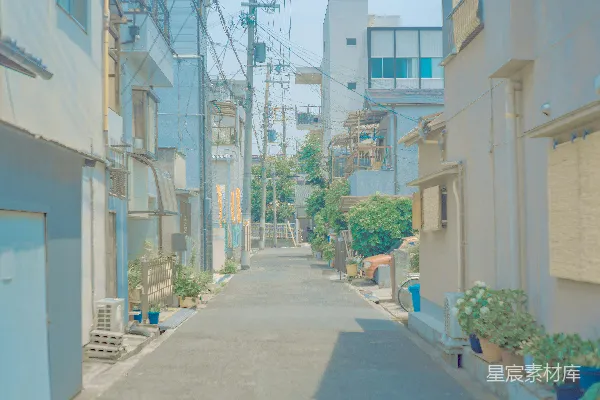 高清摄影 狭窄的蓝色巷道