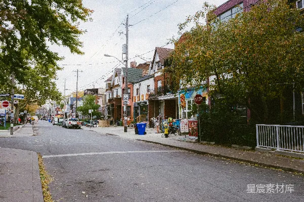 高清摄影 城市街道的宁静一角