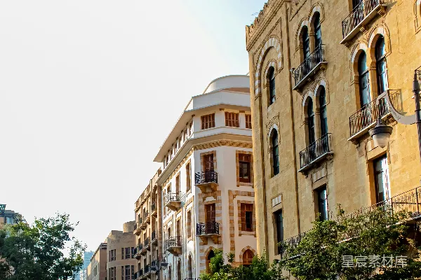 高清摄影 阳光下的老建筑街景