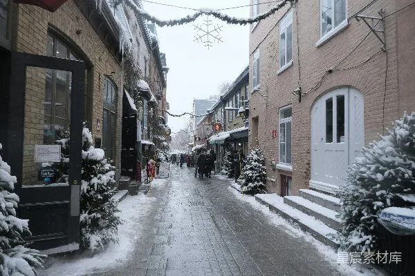 高清摄影 冬日雪景中的小巷