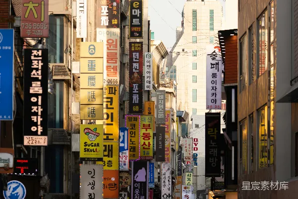 高清摄影 繁忙都市中的街道夜景
