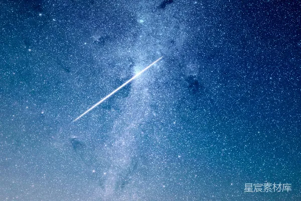 高清摄影 蓝天下流星