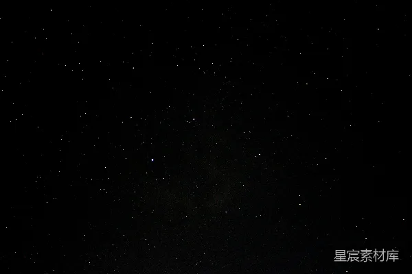 高清摄影 夜空中有几颗星星。