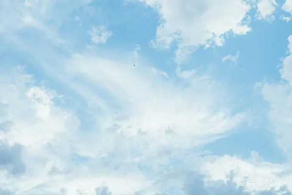 高清摄影 白天的白云和蓝天