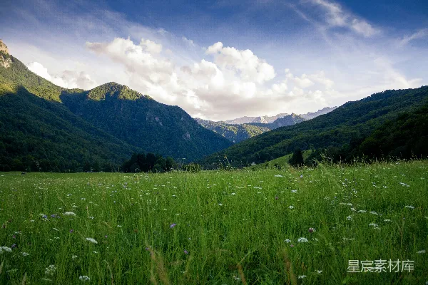高清摄影 草原与山峦