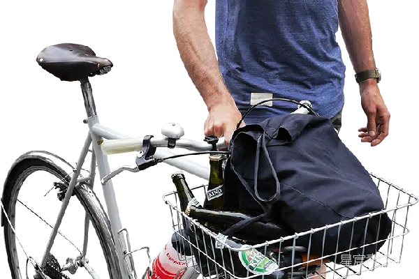 元素素材 骑行中的男子和装满饮料的自行车