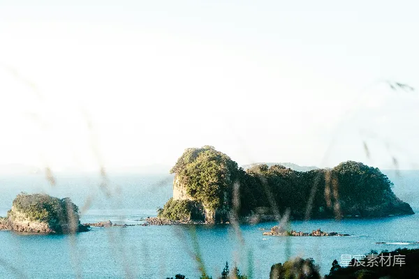 高清摄影 几个小岛在海洋中