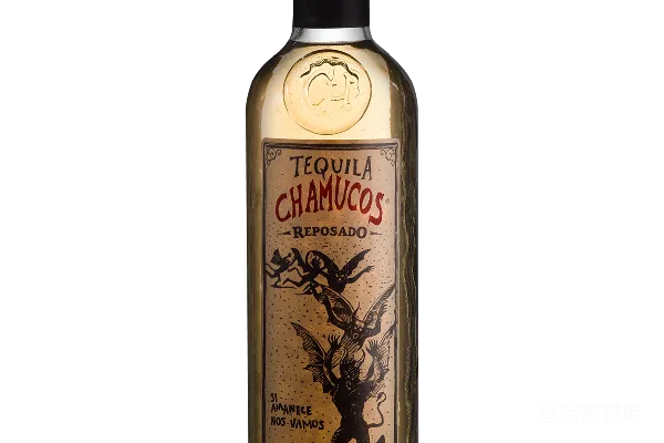 元素素材 Chamucos Reposado Tequila Bottle