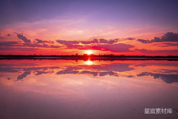 高清摄影 夕阳下的水域