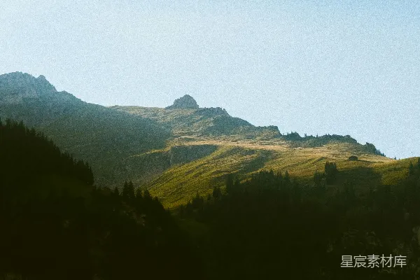 高清摄影 有树有山的风景图