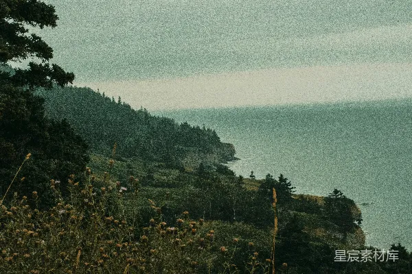 高清摄影 山顶看海的景色